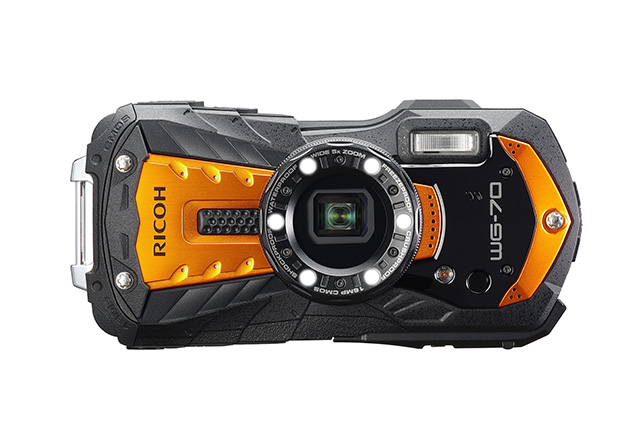 水深14mでの水中撮影が可能なコンパクトデジタルカメラ「RICOH WG-70